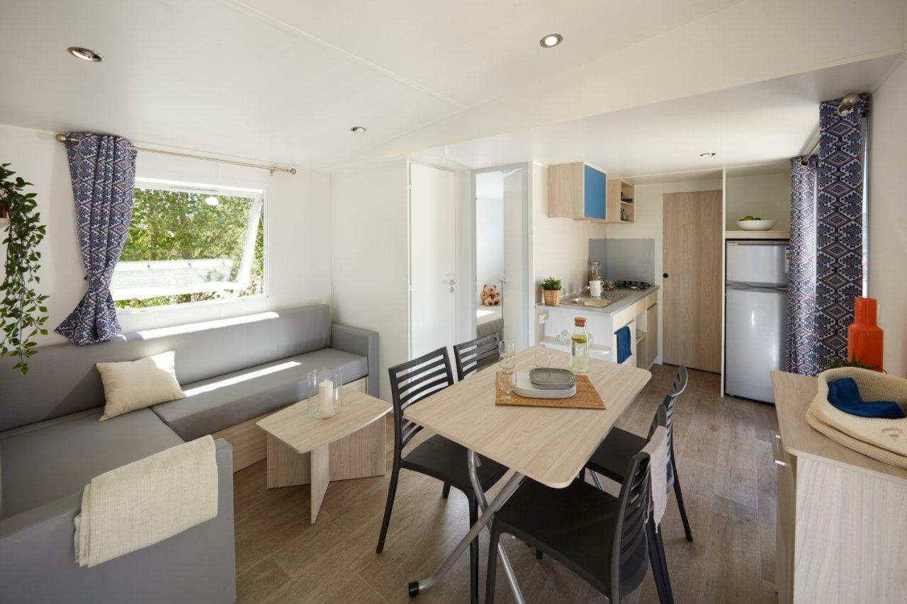 Camping Victoria Canet De Mar Bagian luar foto